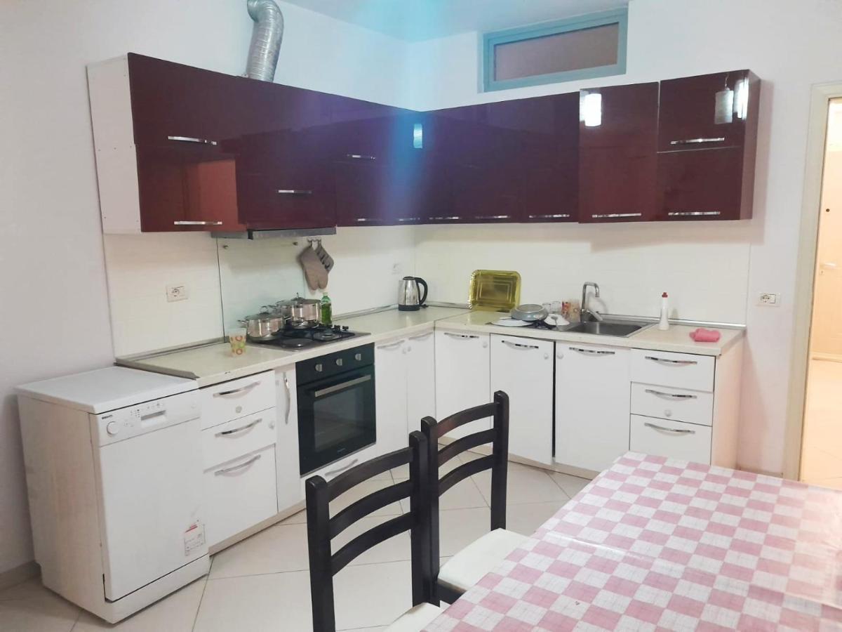 Alpha City Center Apartment Shkoder Ngoại thất bức ảnh